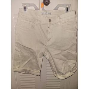 Mango brand Creme shorts